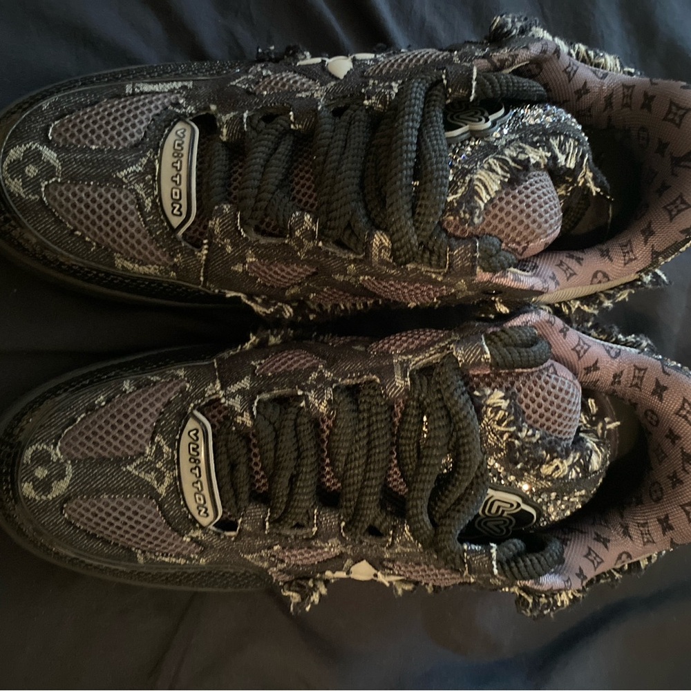 Louis Vuitton skate sneaker ‘black swarovski monogram’ - Picture 6 of 7